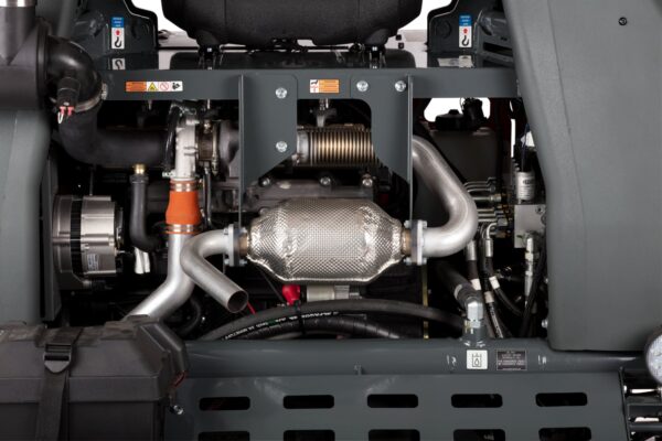 Husqvarna CRT60 Power Trowel Ride-on 10' - Image 5